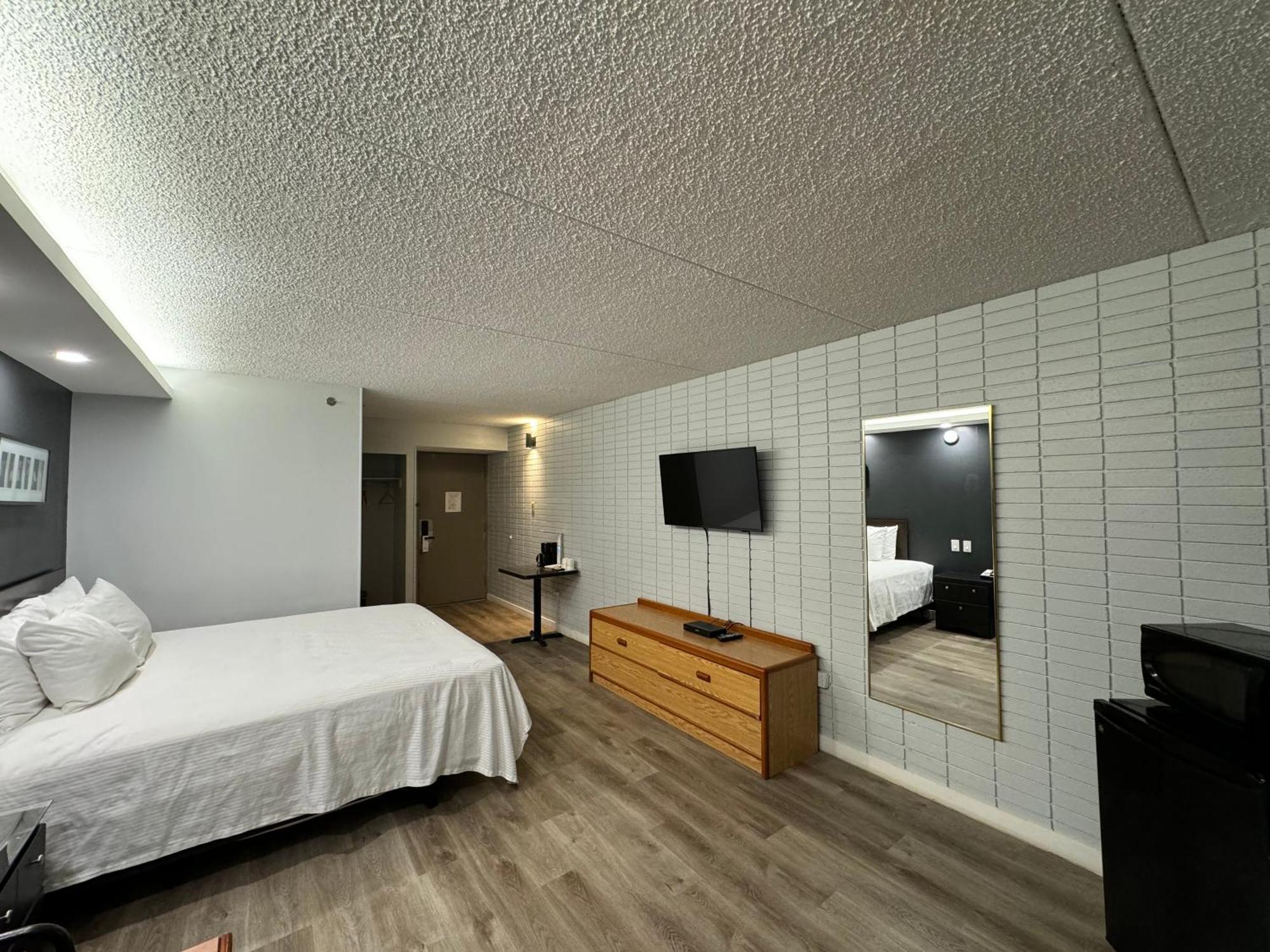 温尼伯温德姆旅屋酒店 外观 照片